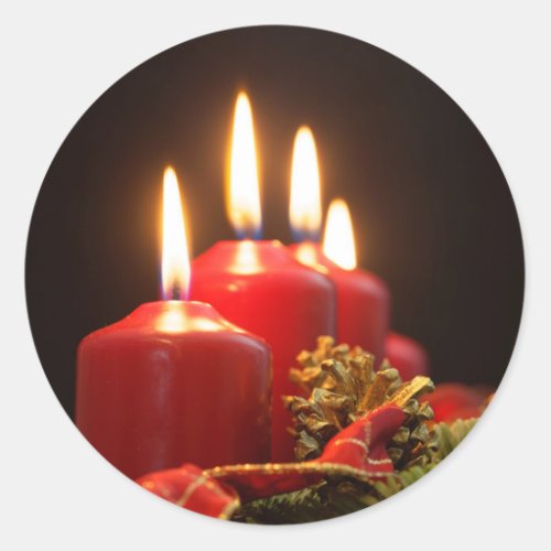 Red candles of an Advent wreath with fir branches Classic Round Sticker