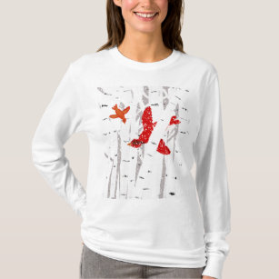 Red Cardinals in White Birch Trees Winter Scene T-Shirt