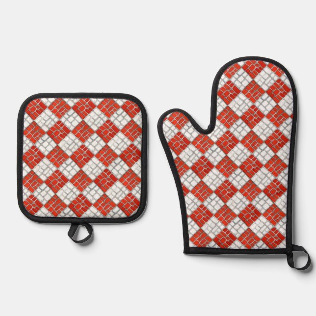 RED CHECK MOSAIC Oven Mitt & Pot Holder Set (Front)