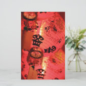 Red Chinese lanterns (Standing Front)