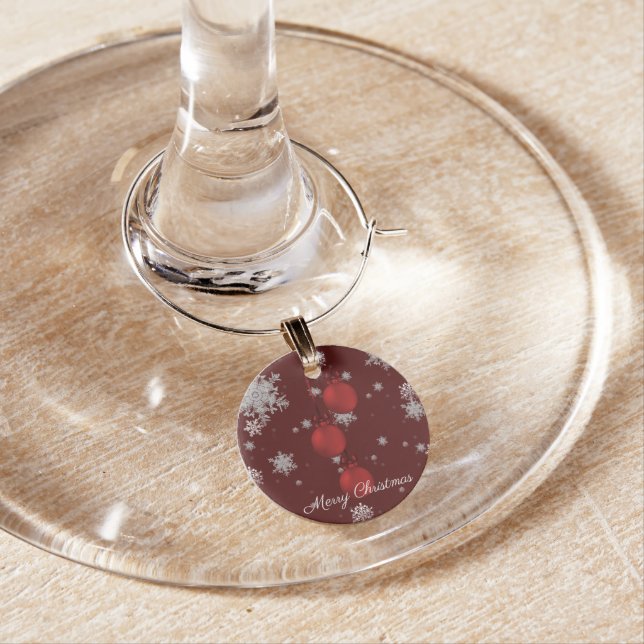 Red Christmas Ornaments Wine Charm (In Situ)