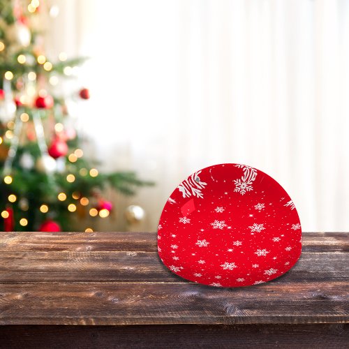 Red Christmas Snowflakes and Stars Pattern Paperweight