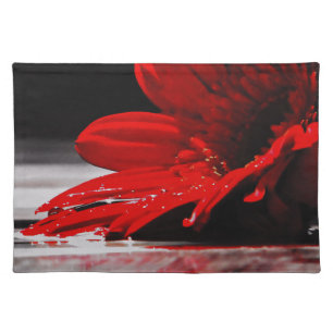 Red Daisy Gerbera Flower Cloth Placemat