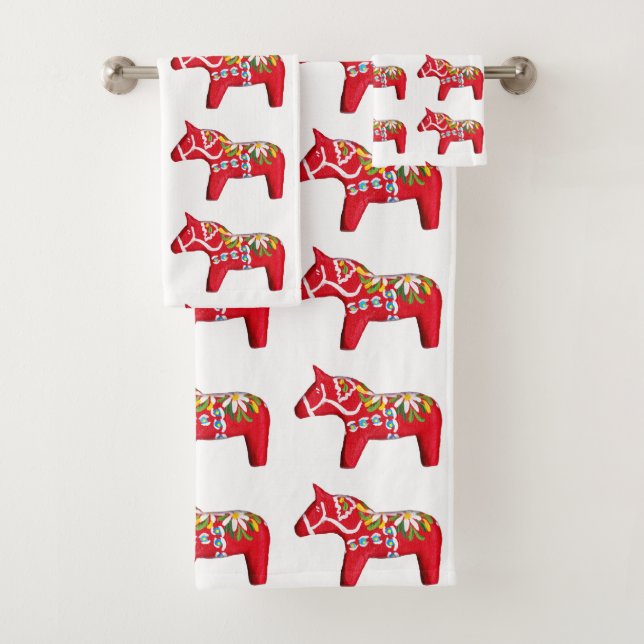 Red Dala Horses with Daisies Bath Towel Set (Insitu)