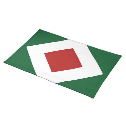 Red Diamond Bold White Border on Green Placemat