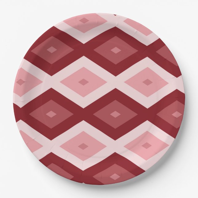 Red diamond pattern paper plates (Front)