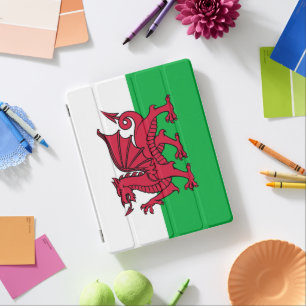 Red Dragon Celtic Flag of Wales & Welsh iPad Smart Cover