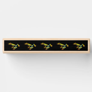 Red Eyed Painted Tree Frog Topple Tower