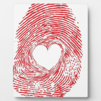 red-fingerprint-with-heart