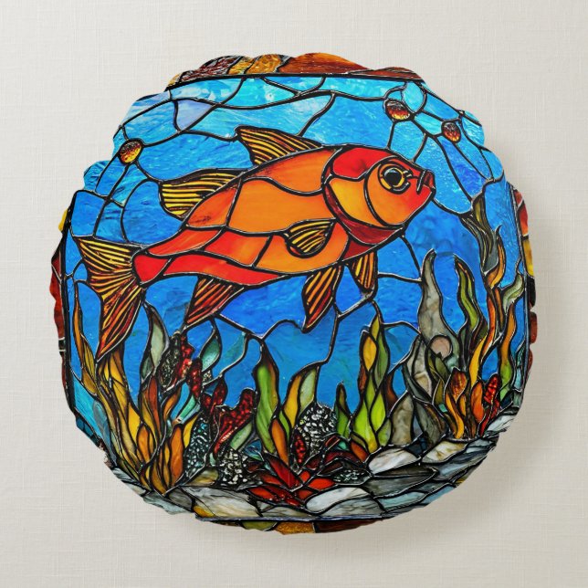 Red Fish Stained Glass Gift For Ocean Lovers Round Pillow (Front)