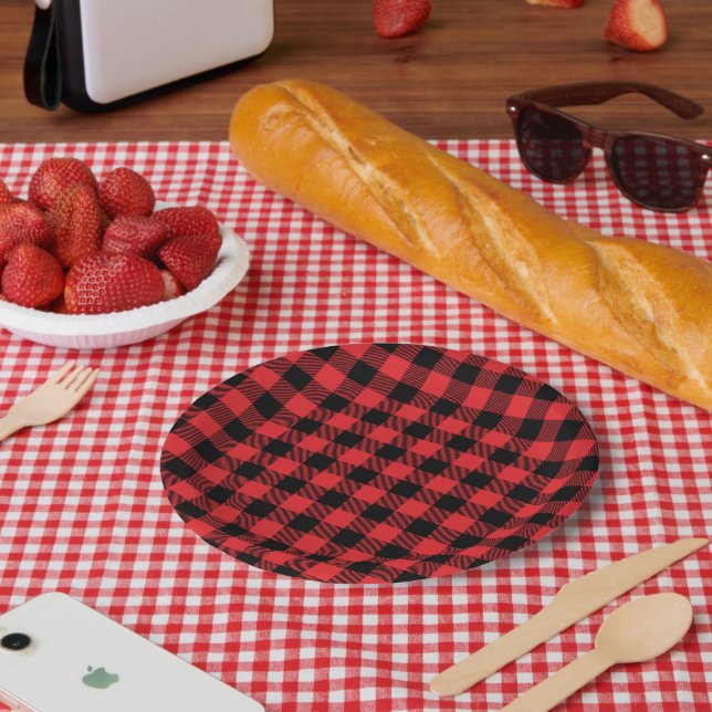 Red Flannel Buffalo Check Pattern Paper Plates (Picnic)