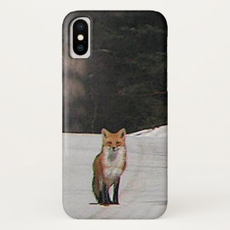 Red Fox on Snowy Hilltop iPhone X Case