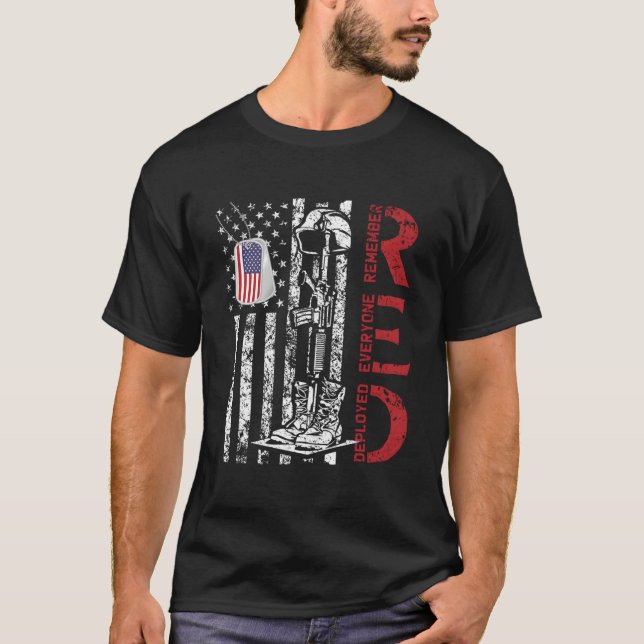 Red Friday Military Deployed Army Soldier Us Flag  T-Shirt (Front)