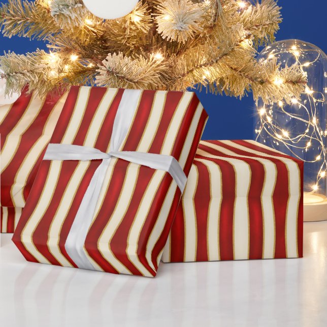 Red Gold Stripe Pattern – Modern Christmas Wrapping Paper (Holidays)