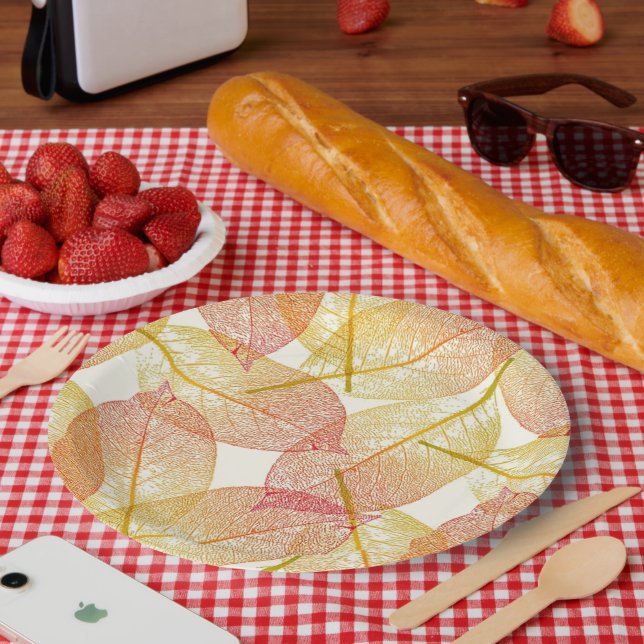 Red Gold Yellow Leaves Autumn Season Pattern Paper Plates (Picnic)