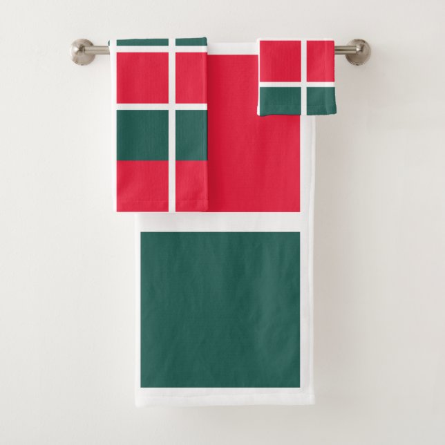 Red Green Checkered Pattern  Bath Towel Set (Insitu)