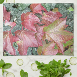 Red green ivy leaves fall autumn season towel