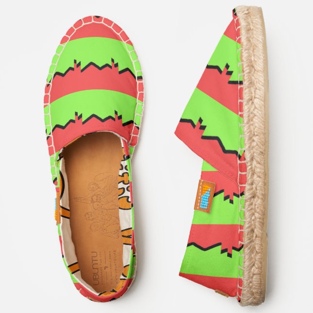 Red Green Jagged Canvas Slip On Shoes Espadrilles (Side)