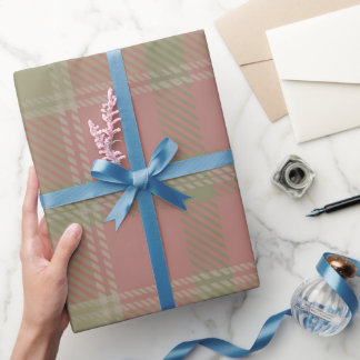 Red Green Plaid Pattern Wrapping Paper