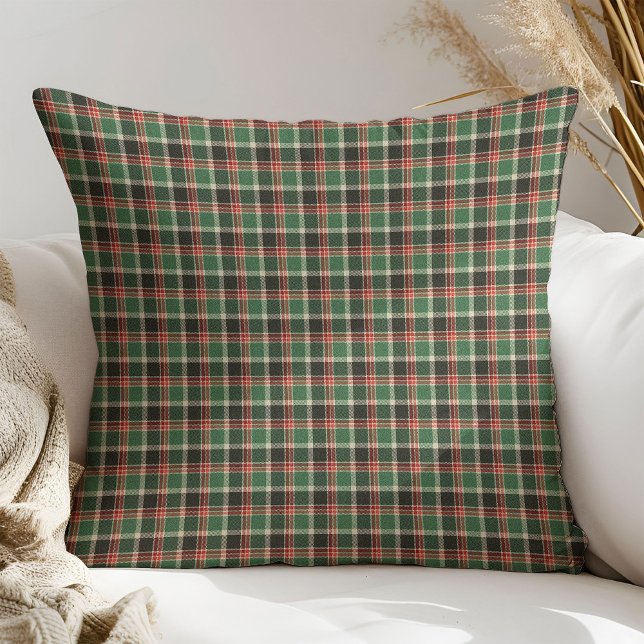 Red Green Plaid Pillow Classic Christmas Gift Idea (Red Green Plaid Pillow Classic Christmas Gift Idea)
