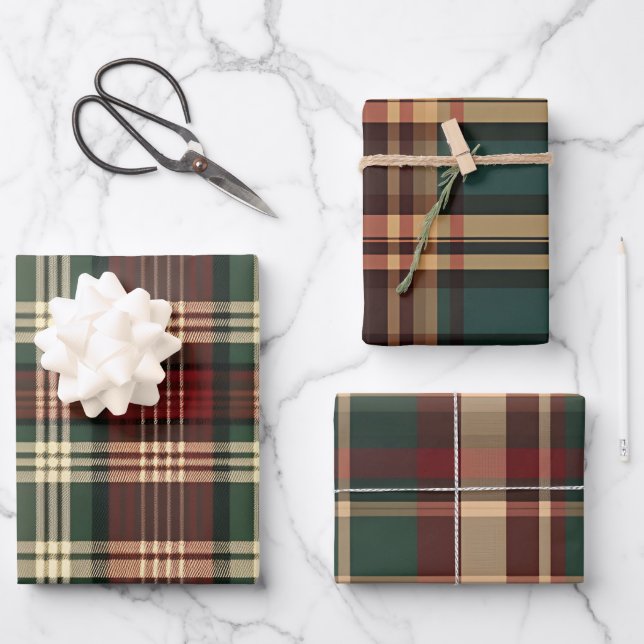 RED GREEN TAN WINTER HOLIDAY PLAID PATTERN WRAPPING PAPER SHEETS (Front)