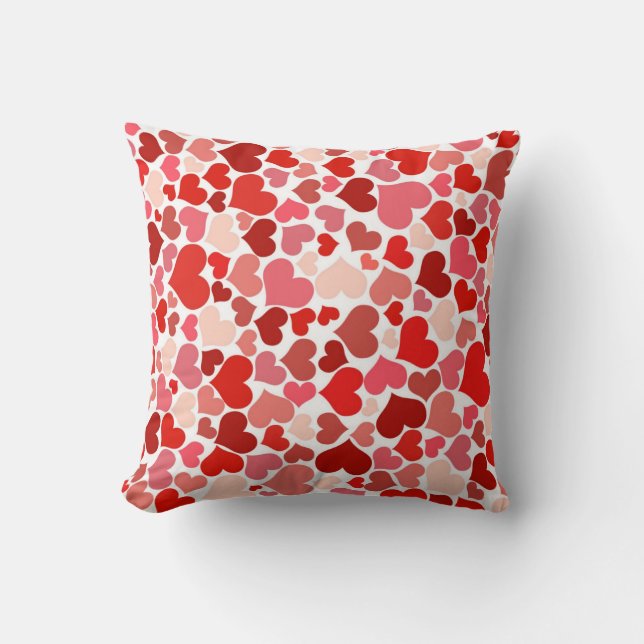 Red hearts pattern throw pillow (Front)