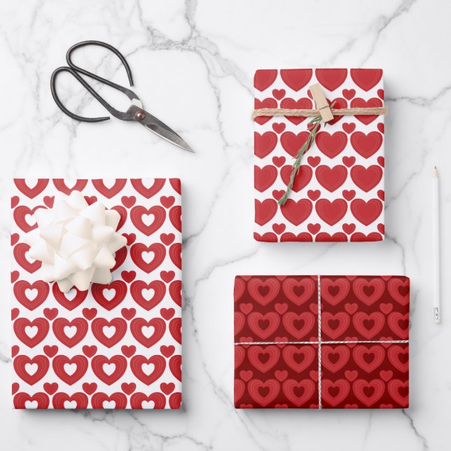 Red Hearts Pattern  Wrapping Paper Sheets (Front)