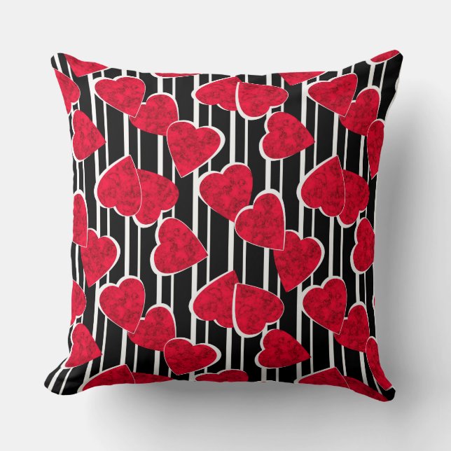 Red hearts throw pillow (Front)