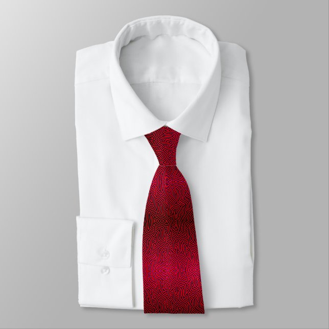 Red hypnotic twisted stripe of waves pattern neck tie (Tied)