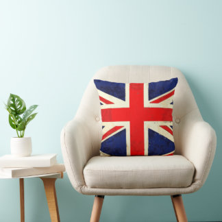 Red KEEP CALM AND Carry ON UK Quote Throw Pillow