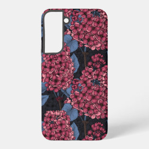 Red lilac on dark blue samsung galaxy s22+ case