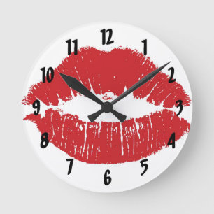 Red Lips Clock