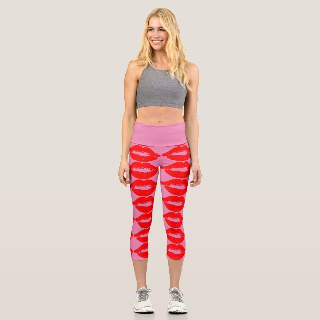 RED LIPS KISS CAPRI PINK YOGA LEGGINGS (Front)