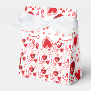 Red love hearts and Lover Gifts Favor Boxes