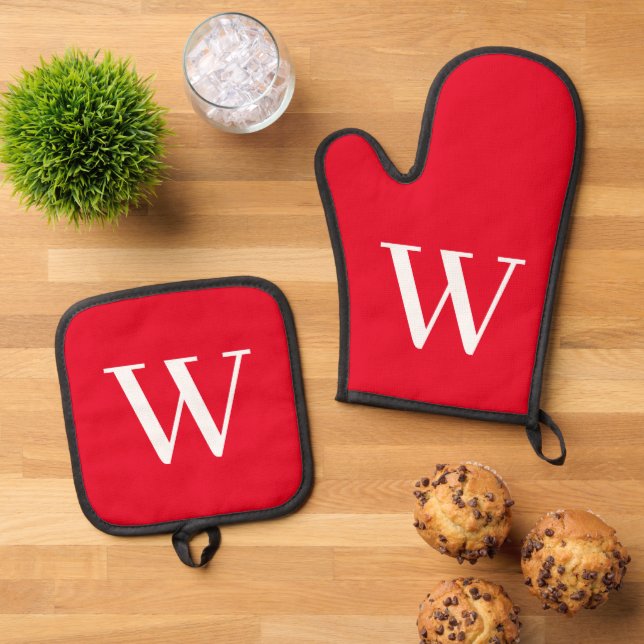 Red Monogram Personalized Oven Mitt & Pot Holder Set (Top Down)