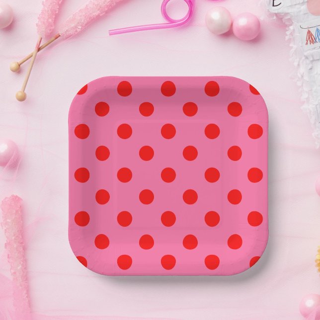 Red On Pink Polka Dots Pattern Design Paper Plates (Creator Uploaded)