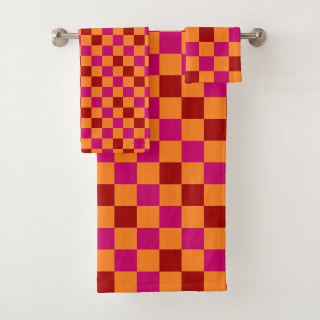 Red Orange Pink Checkered Pattern Design  Bath Towel Set (Insitu)