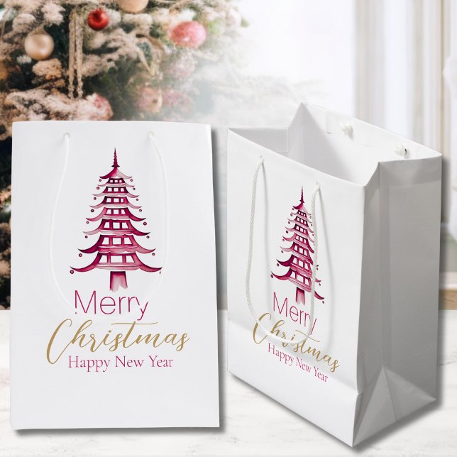 Red Pagoda Christmas Tree Gift Bag (Red Pagoda Christmas Tree Gift Bag)