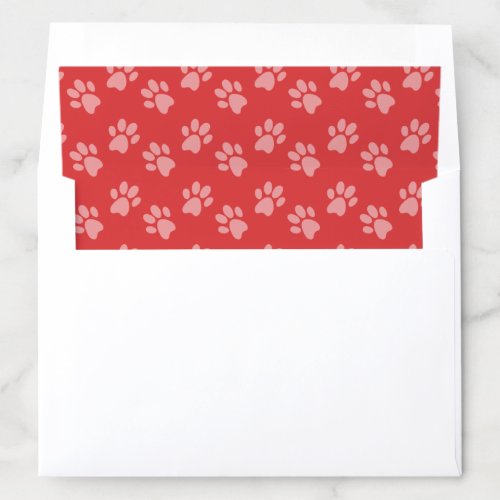 Red Paw Print Liner Pattern