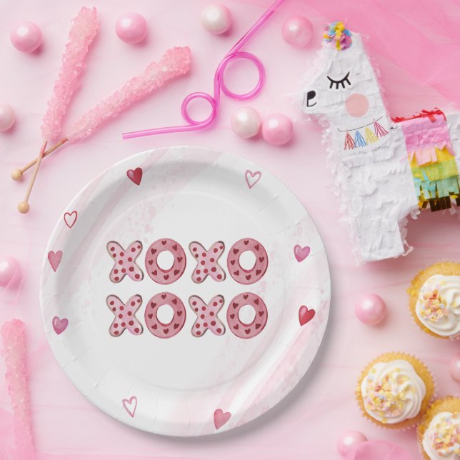 Red & Pink Hearts XOXO Valentines Day Paper Plates (Party)