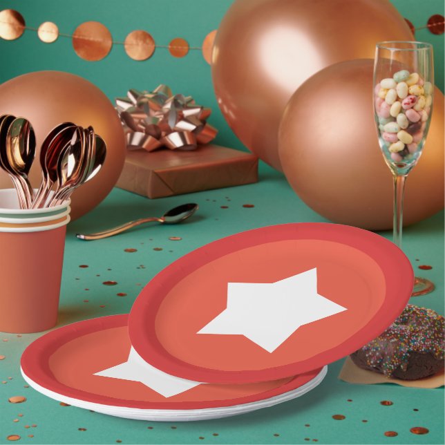 Red Plate with Red Border and Center White Star (Multi)