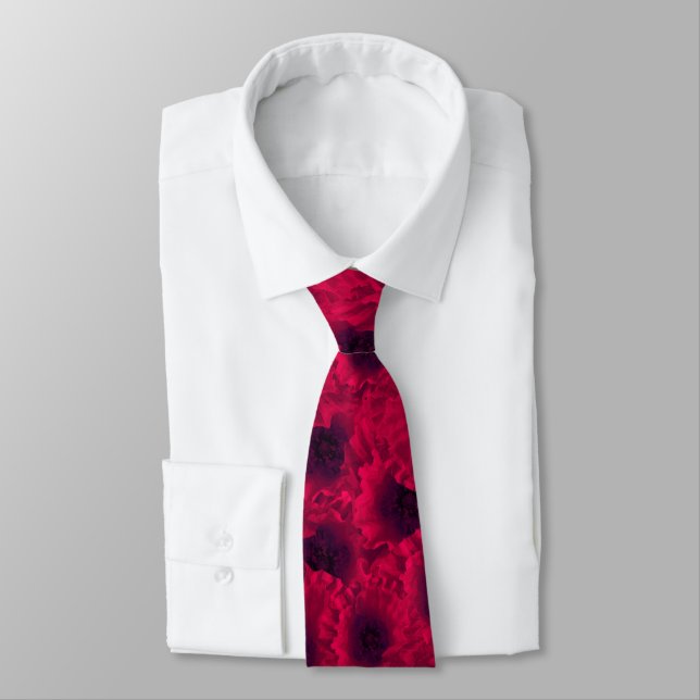 Red poppies neck tie (Tied)