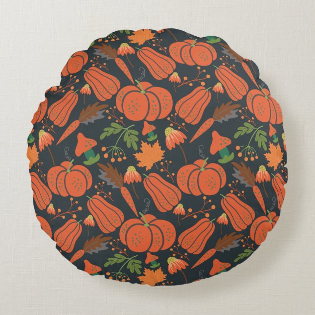 Red pumpkin seamless pattern and carrots round pillow (Front)