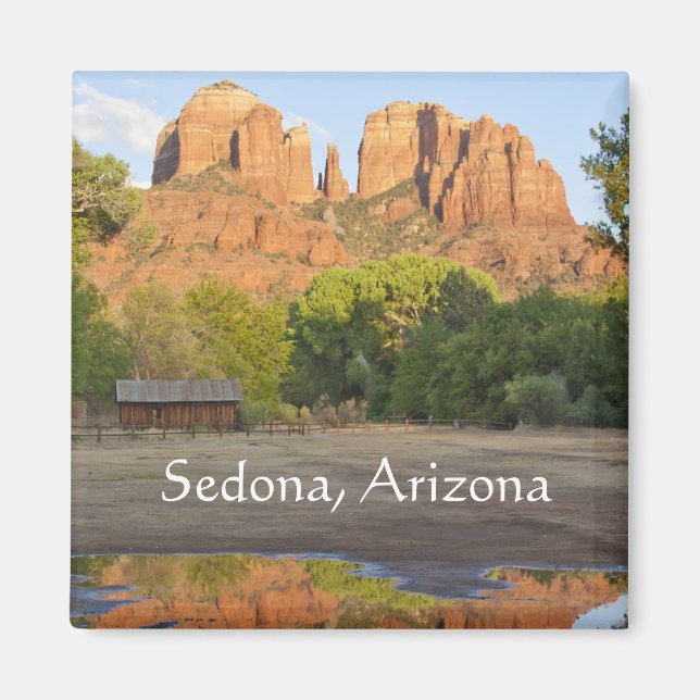 Red rock crossing Sedona, Arizona Magnet (Front)