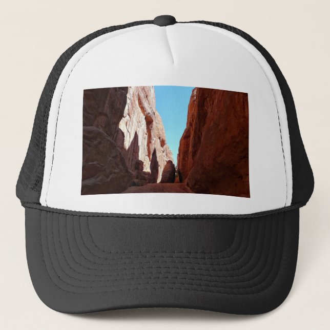 Red Rocks Moah Utah Southwestern Desert Scenery Trucker Hat (Front)