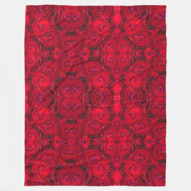 Red rose blossoms with dewdrops - photography fleece blanket (Front)