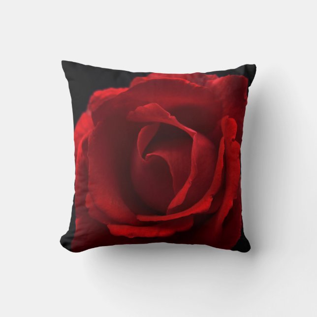 Red Rose tpcna Throw Pillow (Front)