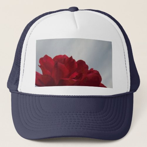 Red Roses Against a Bright Blue Sky Trucker Hat