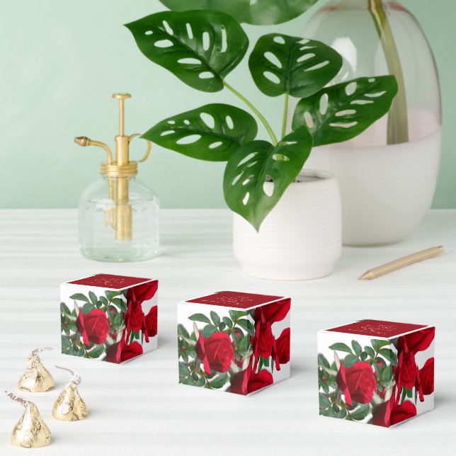 Red Roses Custom Favor Boxes (Multiple)