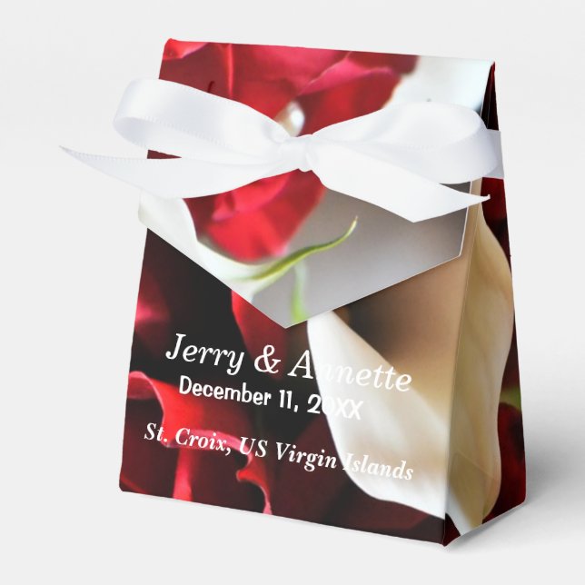 Red Roses Floral Elegant Flower Gold Balls Wedding Favor Boxes (Front Side)